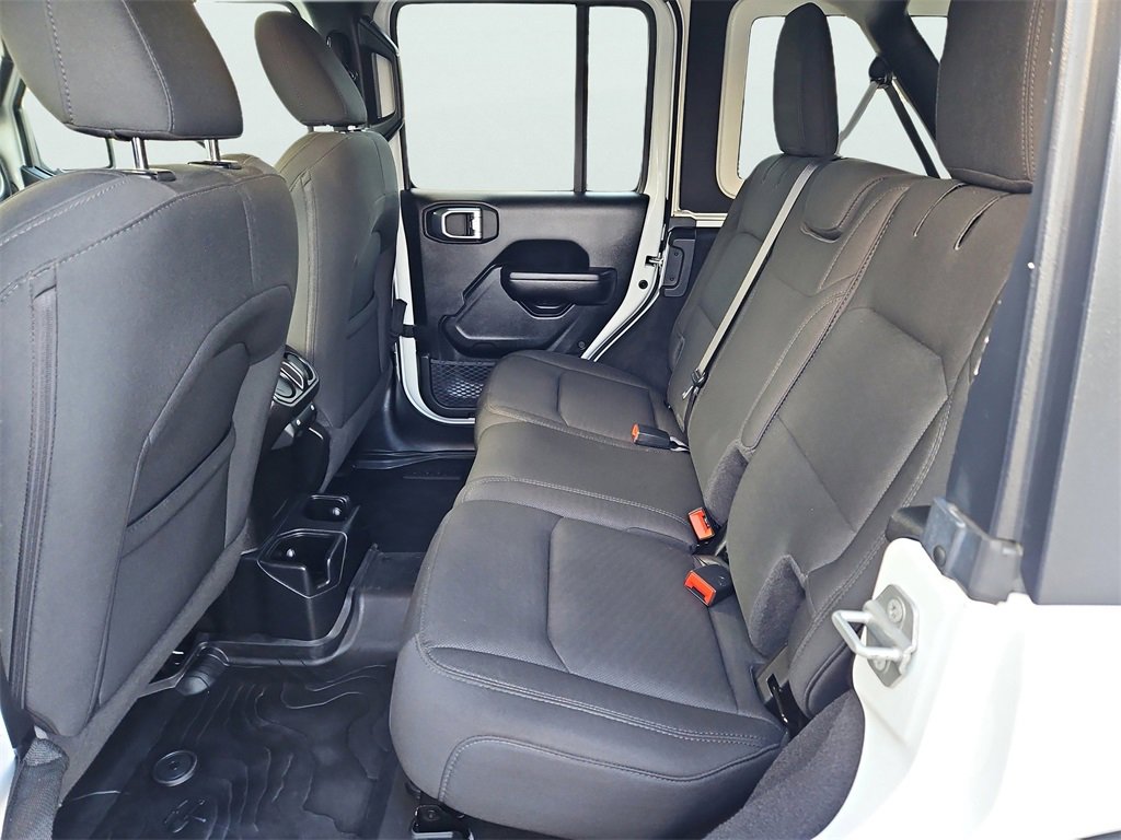 Used 2021 Jeep Wrangler Unlimited Sport image 31