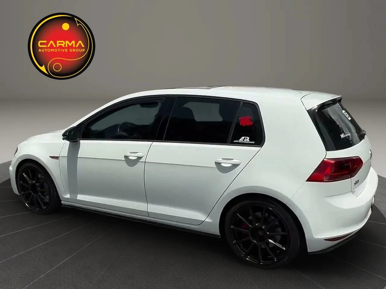 Used 2017 Volkswagen GTI SE FWD image 71