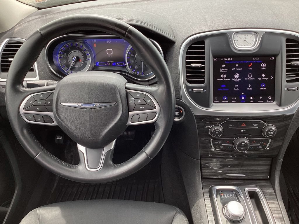 Used 2019 Chrysler 300 Touring w/ Sport Appearance Package AWD/4WD image 14