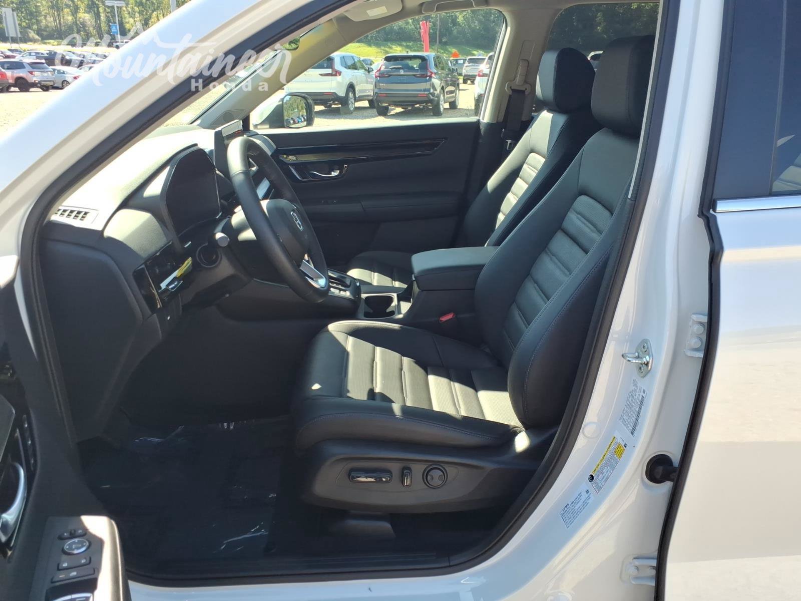 Used 2026 Honda CR-V EX-L image 14