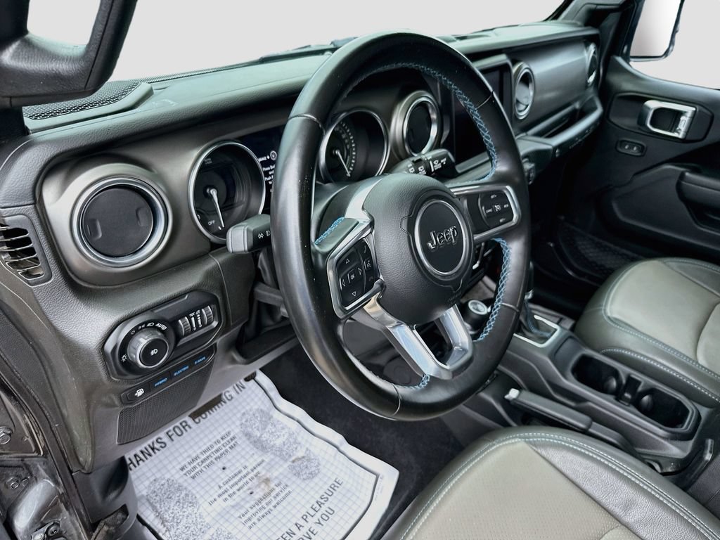 Used 2022 Jeep Wrangler Unlimited Rubicon 4xe AWD/4WD image 10