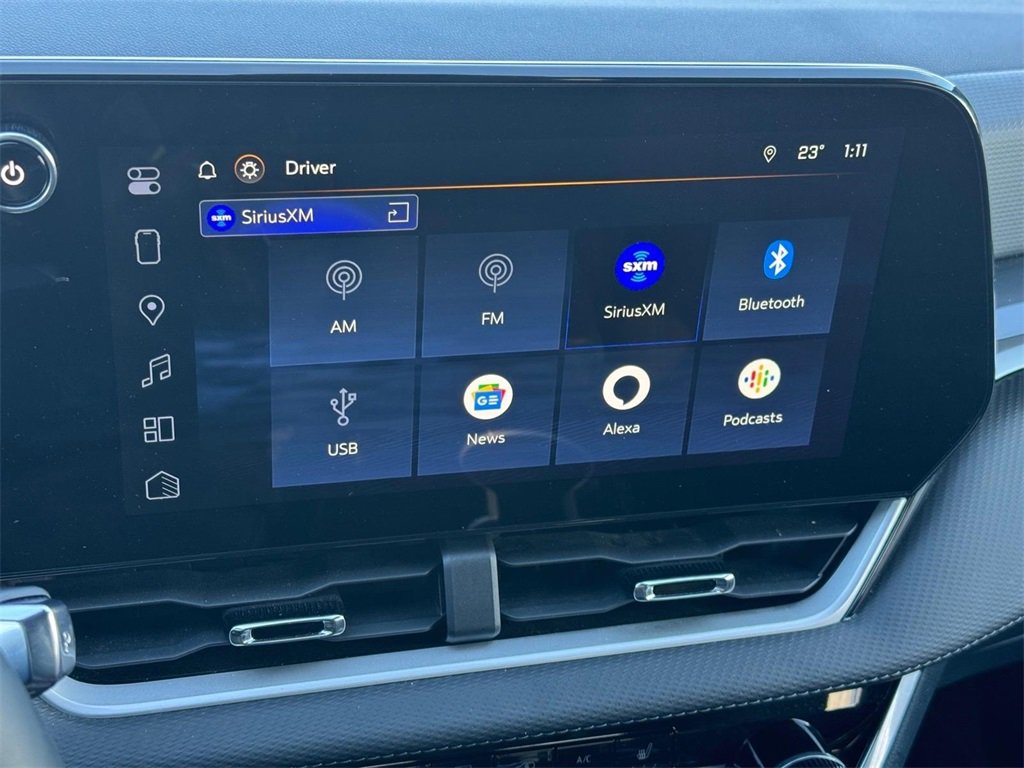 Used 2025 Chevrolet Equinox LT image 25