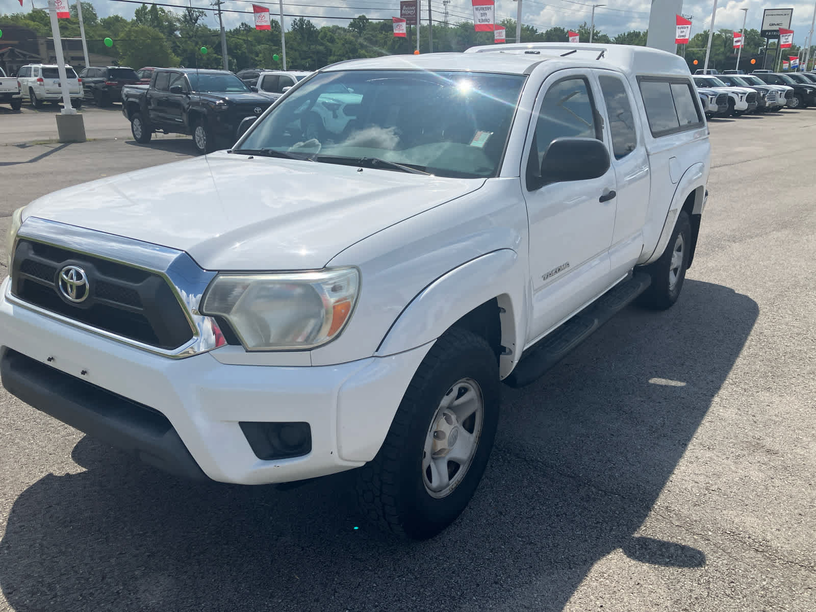 Used 2013 Toyota Tacoma PreRunner w/ SR5 Pkg RWD image 2