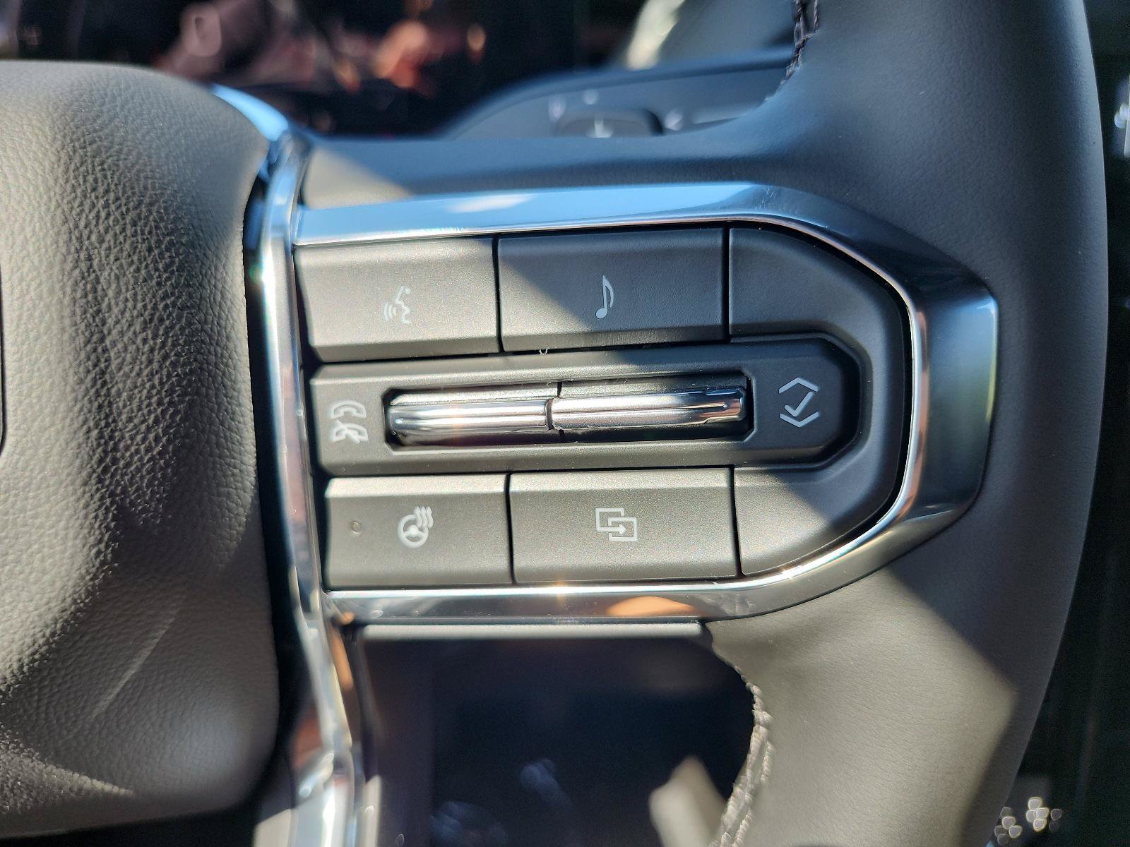 New 2026 GMC Yukon XL Denali AWD/4WD image 21