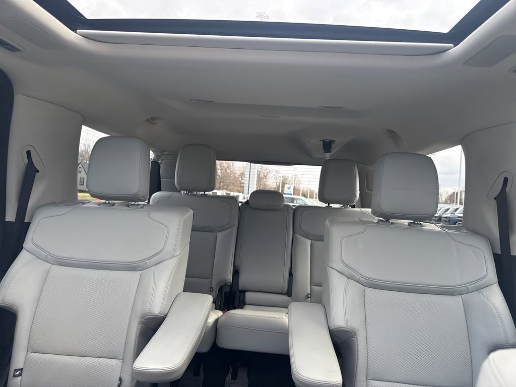 Used 2025 Ford Expedition Max Platinum w/ Driver's Package image 51