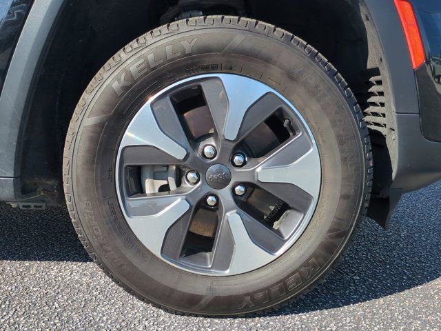 Used 2024 Jeep Grand Cherokee Limited 4xe AWD/4WD image 12