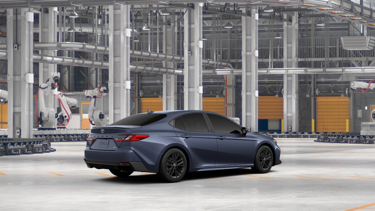 New 2027 Toyota Camry SE FWD image 10