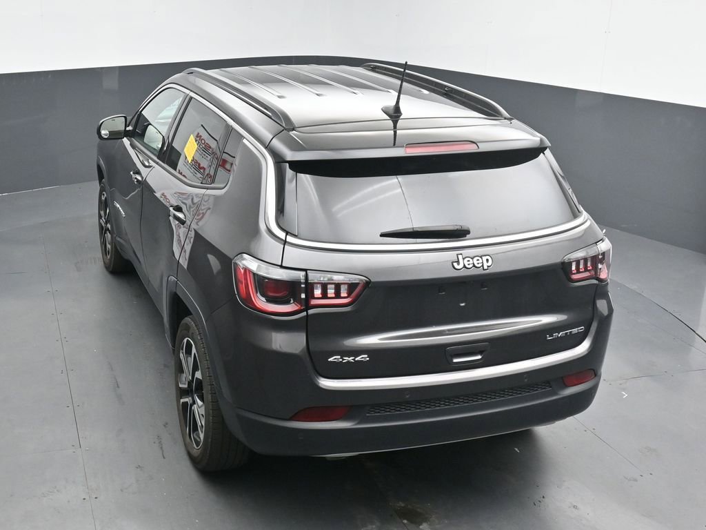 Used 2023 Jeep Compass Limited image 14