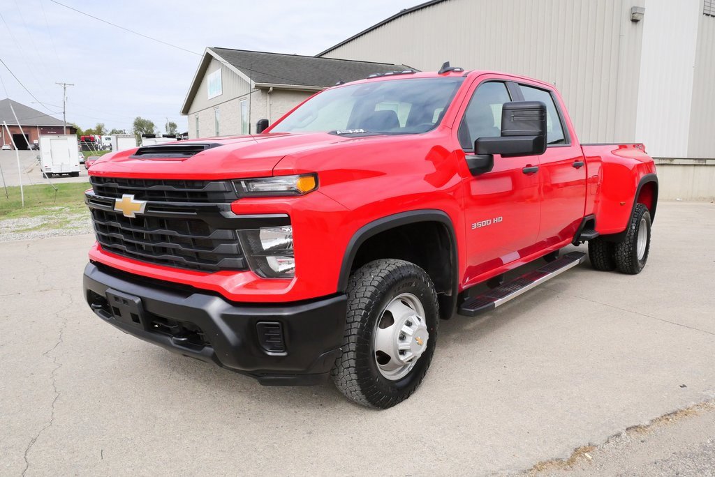 Used 2024 Chevrolet Silverado 3500 W/T w/ Snow Plow Prep/Camper Package image 3