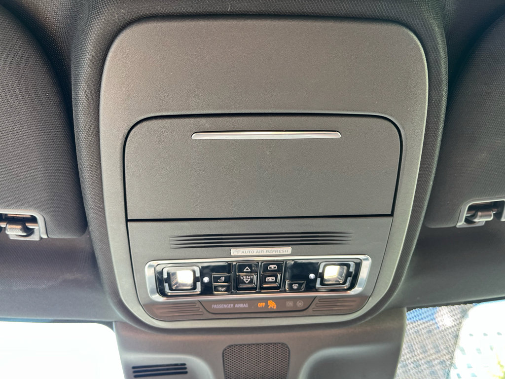 Used 2025 Lincoln Navigator Reserve image 28