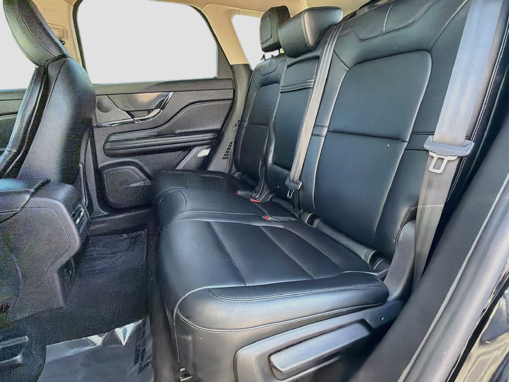 Used 2024 Lincoln Corsair FWD image 20