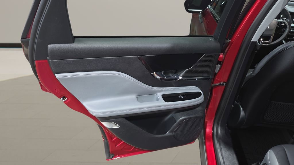 Used 2021 Lincoln Corsair FWD image 20