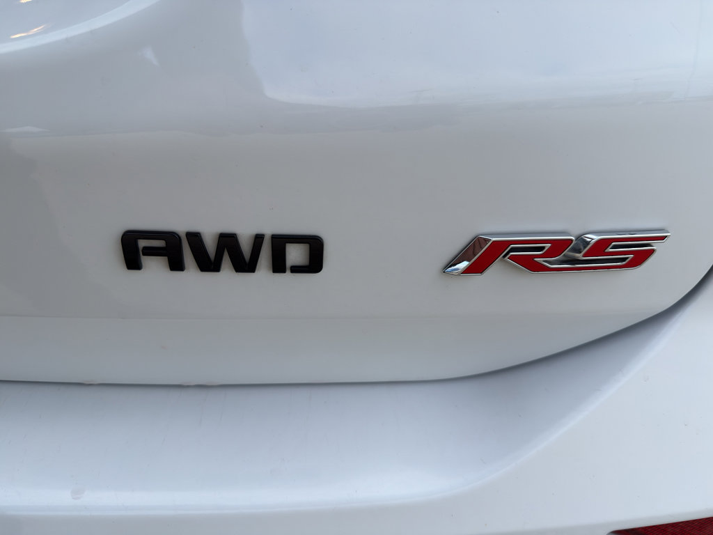 Used 2023 Chevrolet Equinox RS w/ RS Leather Package image 10