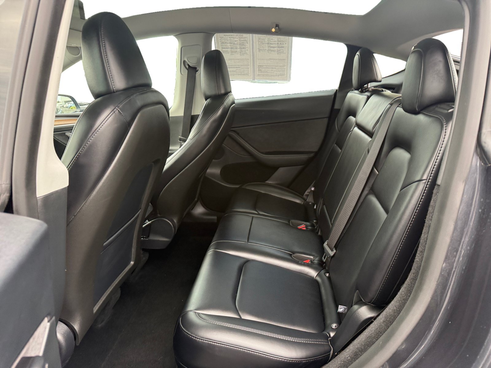 Used 2024 Tesla Model Y Performance AWD/4WD image 16