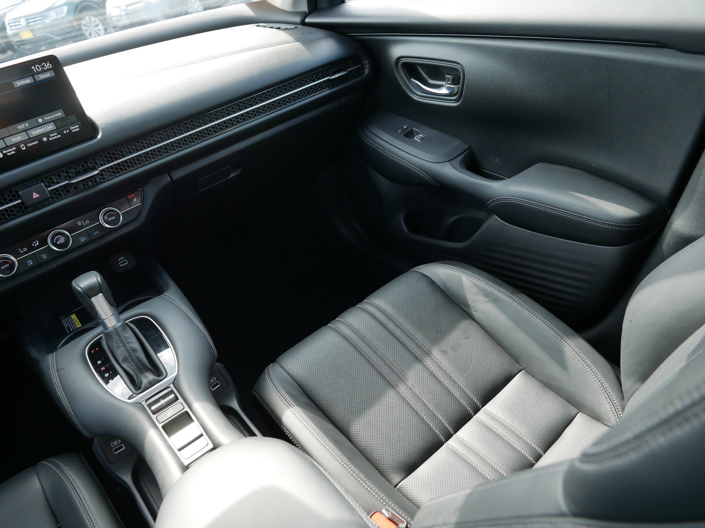 Used 2023 Honda HR-V EX-L image 11