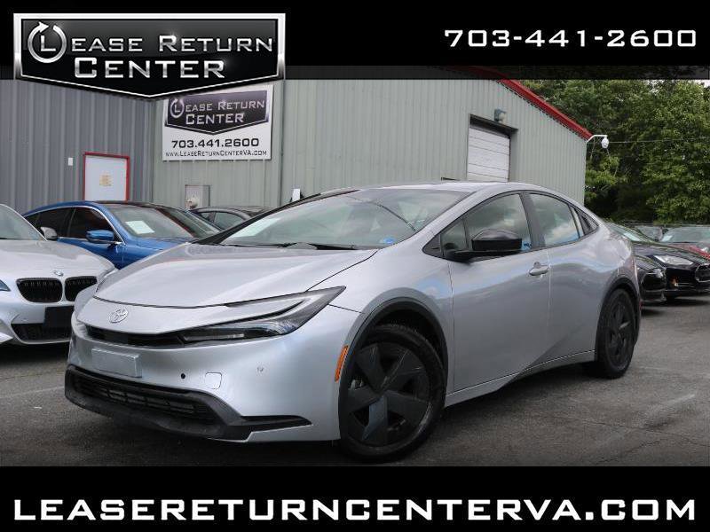 Used 2023 Toyota Prius LE FWD image 1