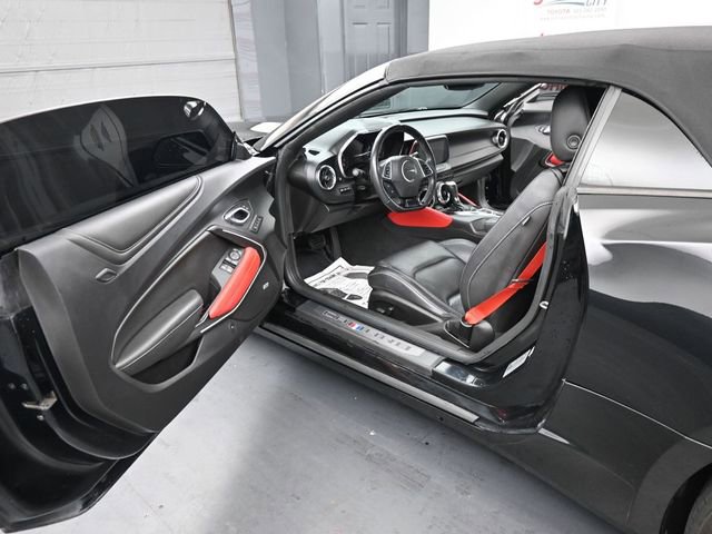 Used 2021 Chevrolet Camaro LT w/ Redline Edition image 17