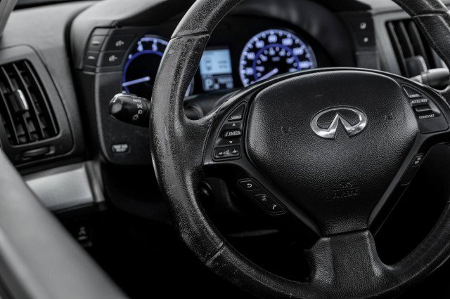 Used 2011 INFINITI G37 Convertible w/ Premium Pkg RWD image 13