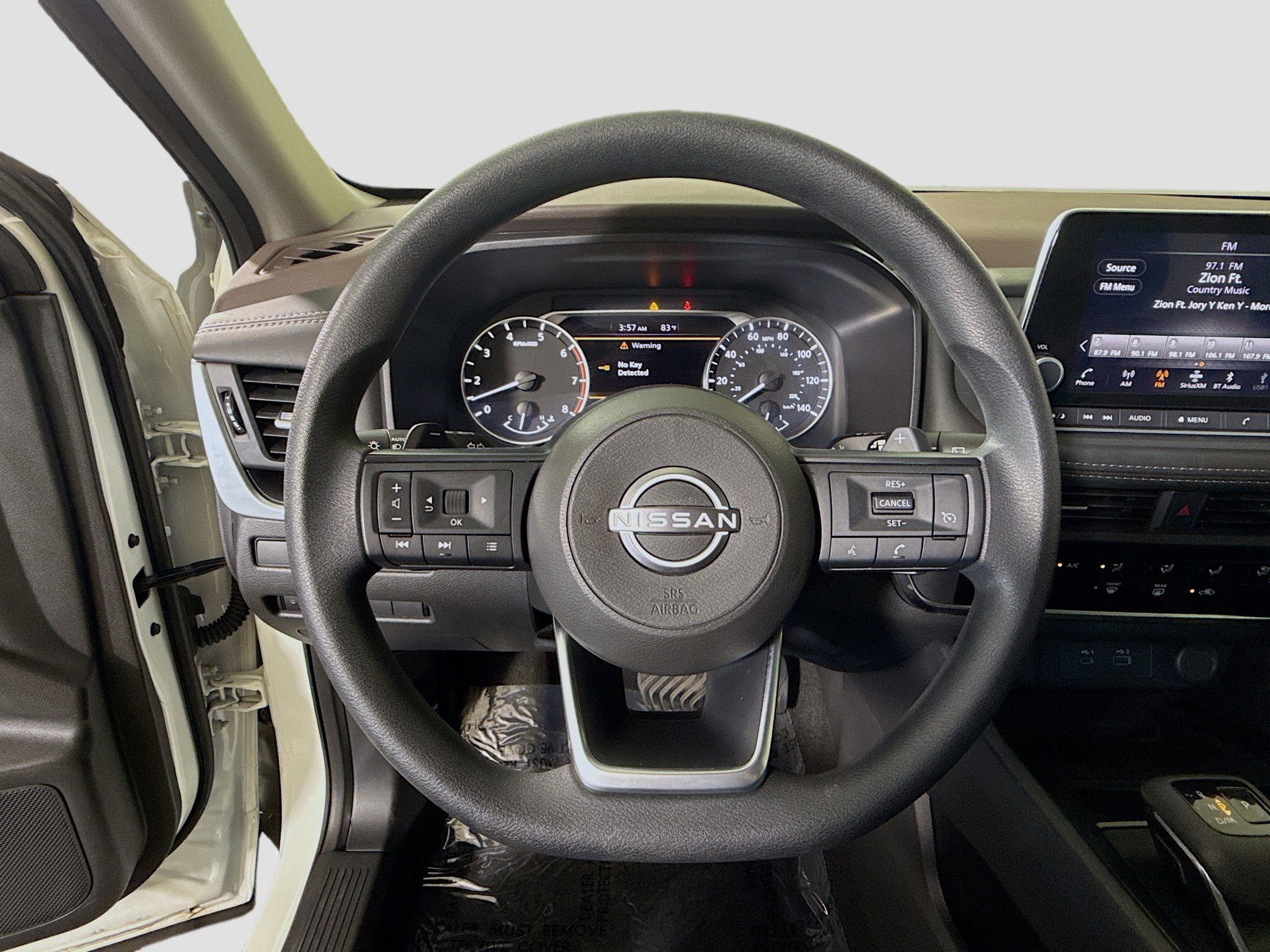 Used 2023 Nissan Rogue S image 13