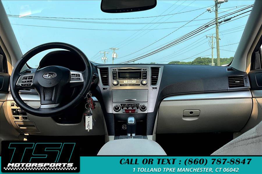Used 2013 Subaru Outback 2.5i Premium image 32