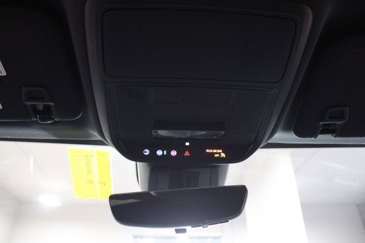 Used 2026 GMC Terrain Elevation w/ Technology Package II FWD image 39