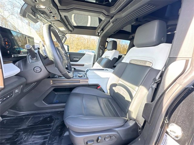 Used 2024 GMC Hummer EV 2X image 10
