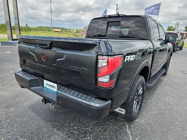 Used 2023 Nissan Titan PRO-4X w/ Pro-4x Convenience Package AWD/4WD image 7