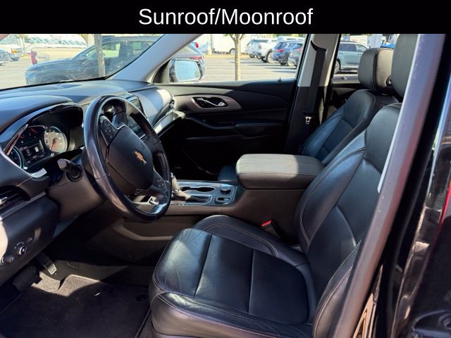 Used 2019 Chevrolet Traverse LT w/ LT Premium Package AWD/4WD image 13