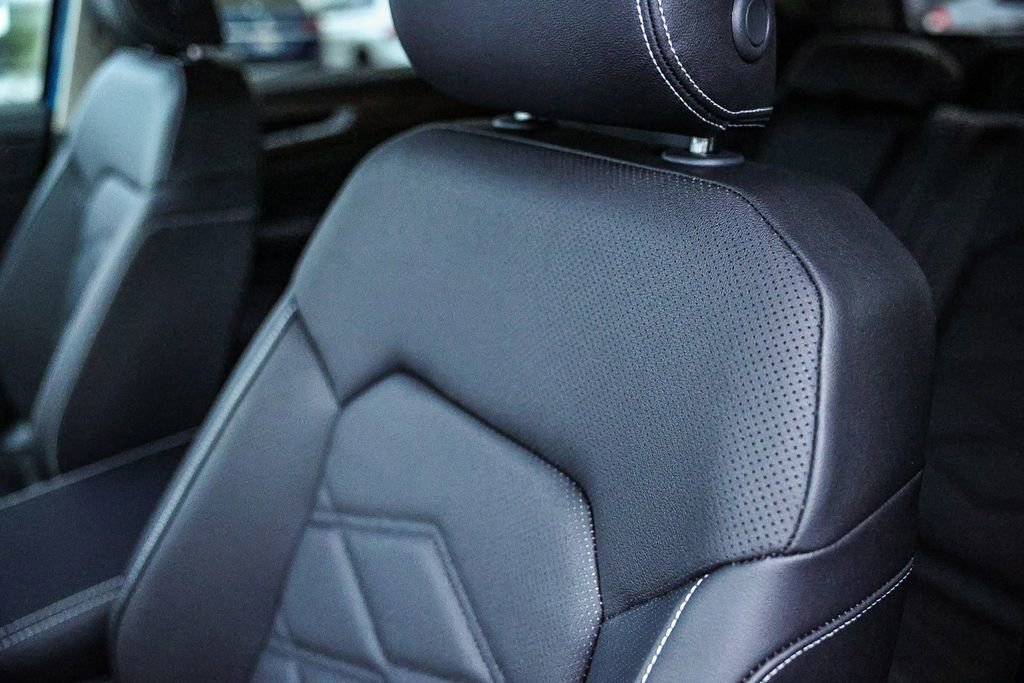 New 2026 Volkswagen Atlas SE image 40