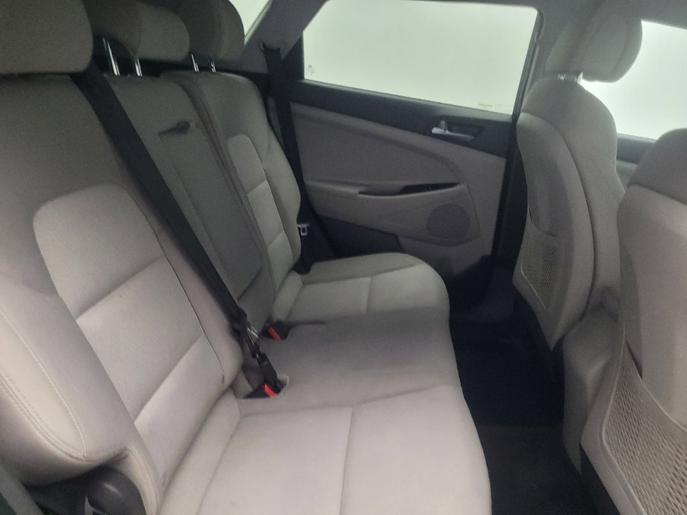 Used 2016 Hyundai Tucson SE w/ Option Group 02 AWD/4WD image 19