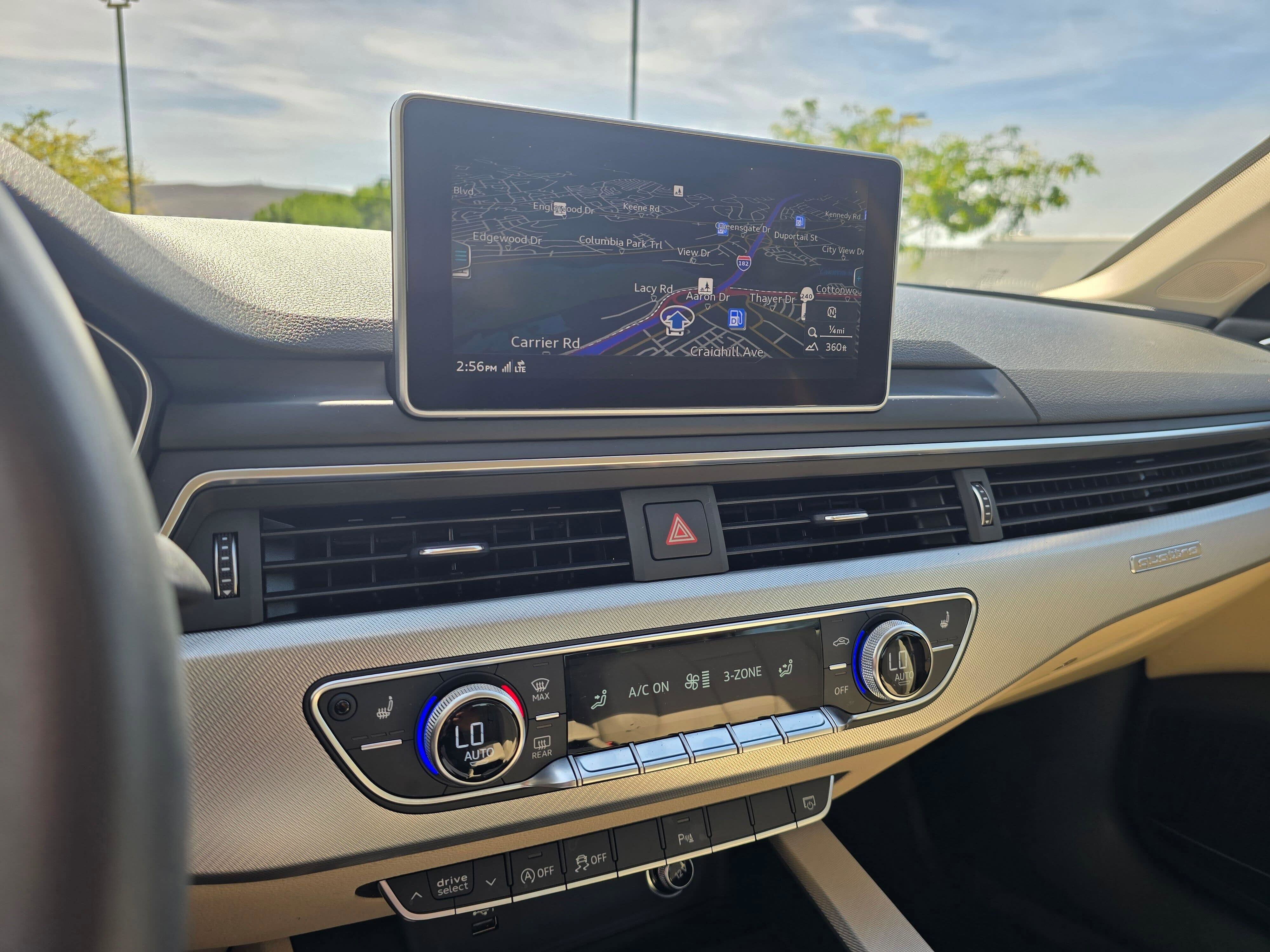 Used 2018 Audi A4 2.0T Premium Plus w/ Premium Plus Package AWD/4WD image 18