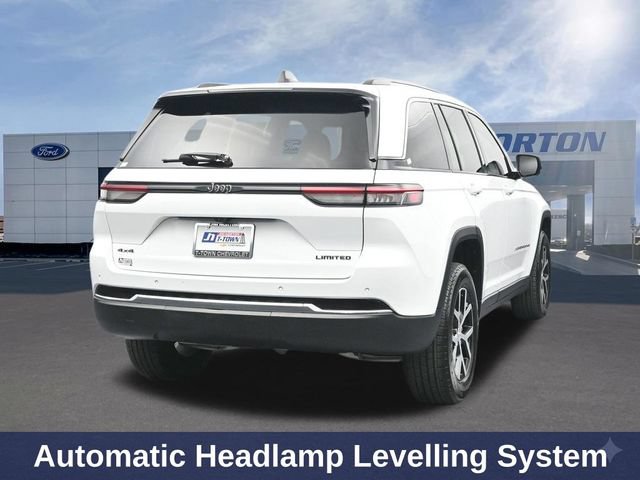 Used 2024 Jeep Grand Cherokee Limited w/ Trailer Tow Package AWD/4WD image 13