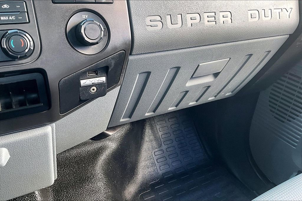 Used 2014 Ford F250 XL w/ Power Equipment Group image 15