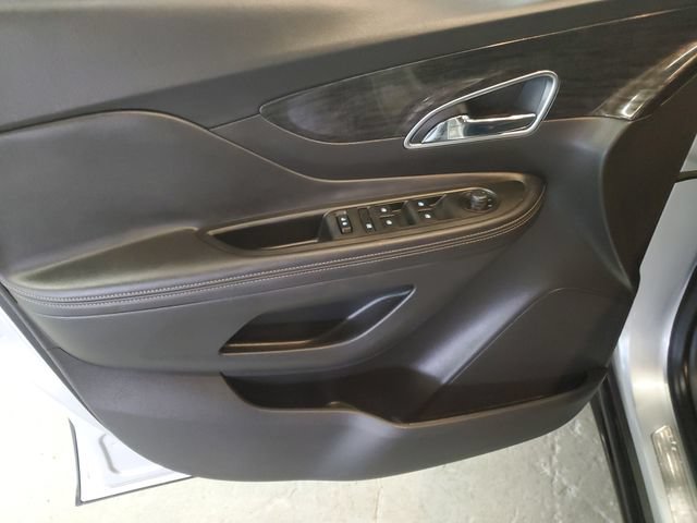 Used 2016 Buick Encore Convenience AWD/4WD image 11
