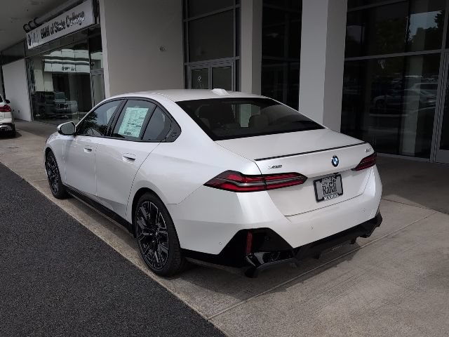 New 2027 BMW 530i xDrive w/ M Sport Package AWD/4WD image 9