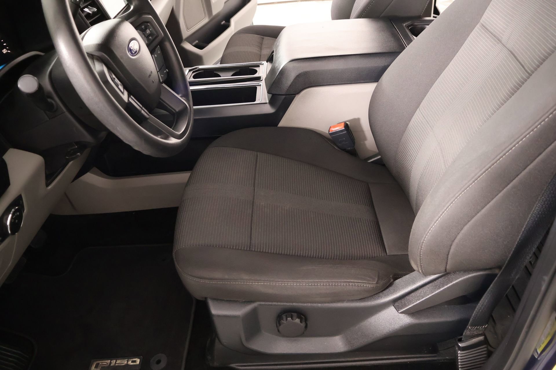 Used 2018 Ford F150 XL w/ Equipment Group 101A Mid AWD/4WD image 10