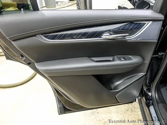 Certified 2024 Cadillac XT6 Premium Luxury w/ LPO, Floor Liner Package AWD/4WD image 22