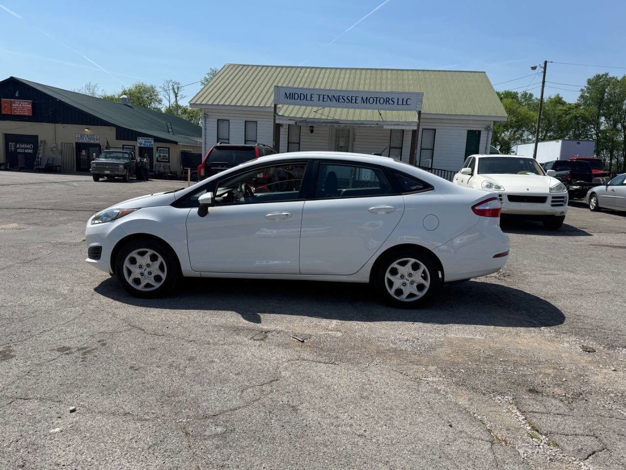 Used 2017 Ford Fiesta S FWD image 9