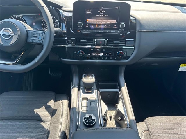 New 2025 Nissan Pathfinder Rock Creek image 19