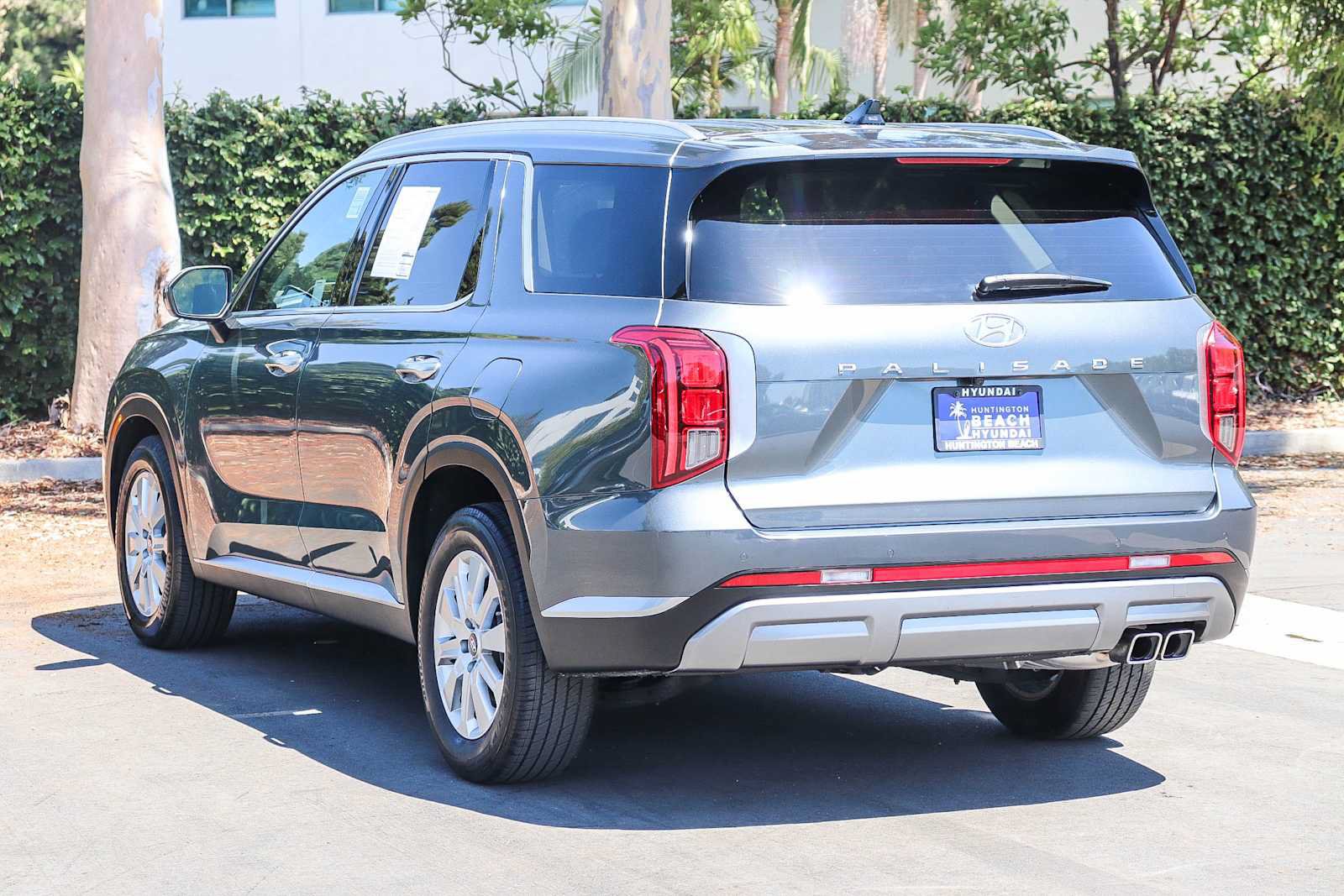 Used 2024 Hyundai Palisade SEL FWD image 8