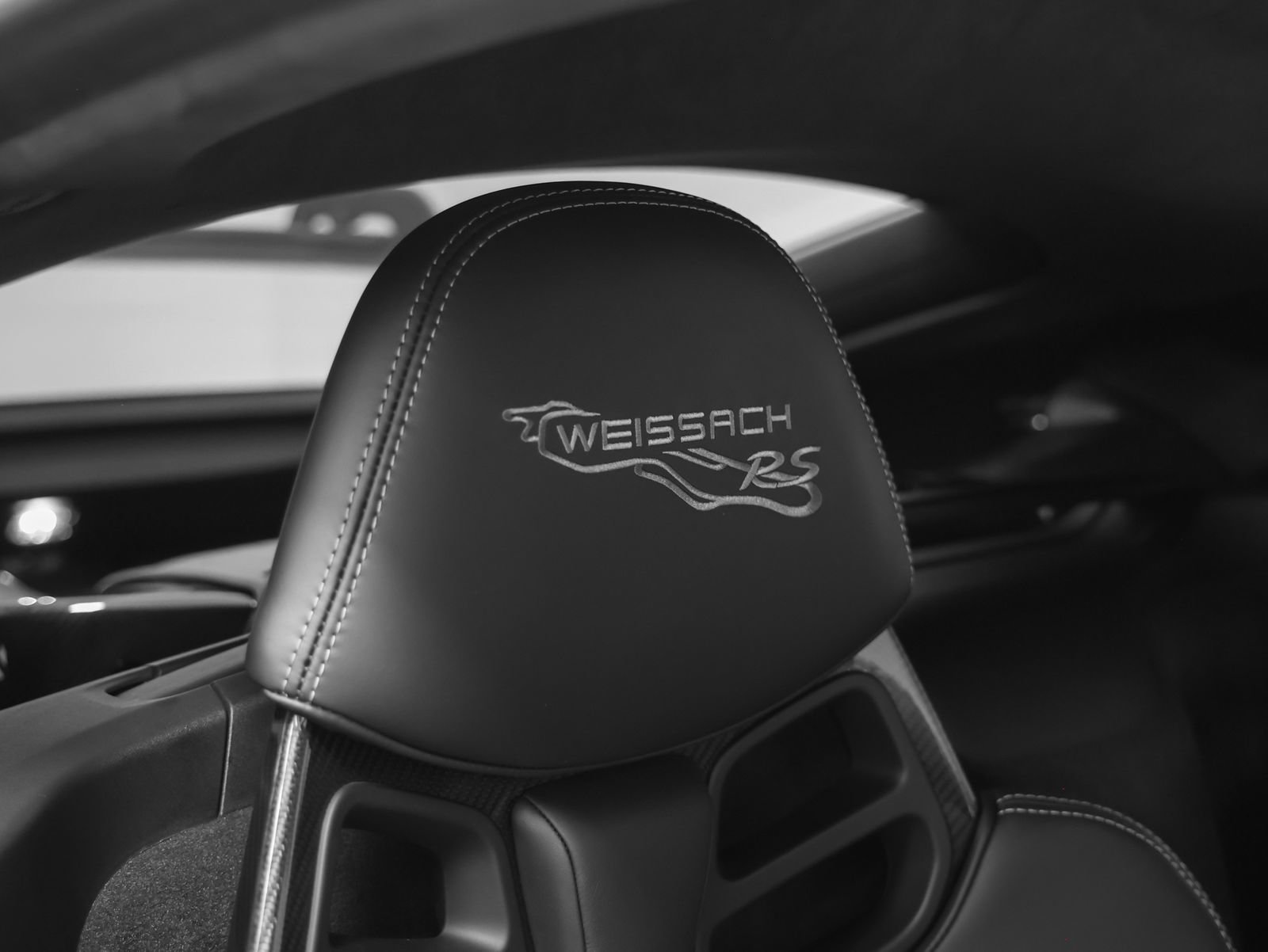 Certified 2023 Porsche 718 Cayman GT4 RS w/ Weissach Package RWD image 42
