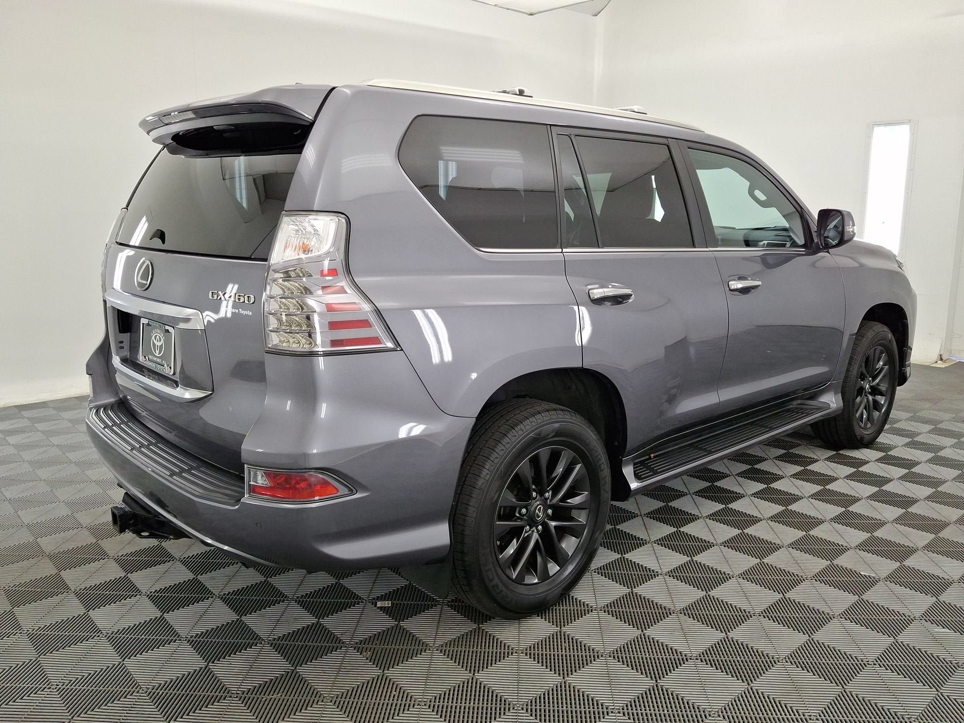 Used 2021 Lexus GX 460 Premium w/ Premium Package AWD/4WD image 25