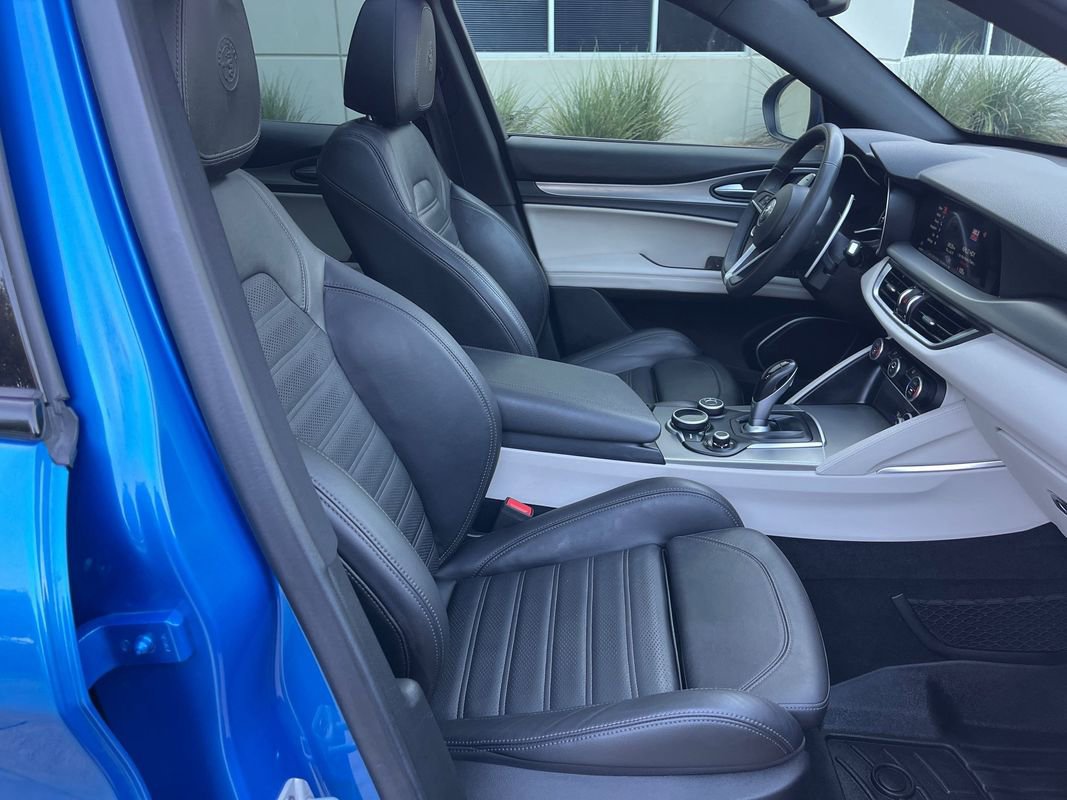 Used 2019 Alfa Romeo Stelvio Ti Sport w/ Quick Order Package 22S Sport image 21