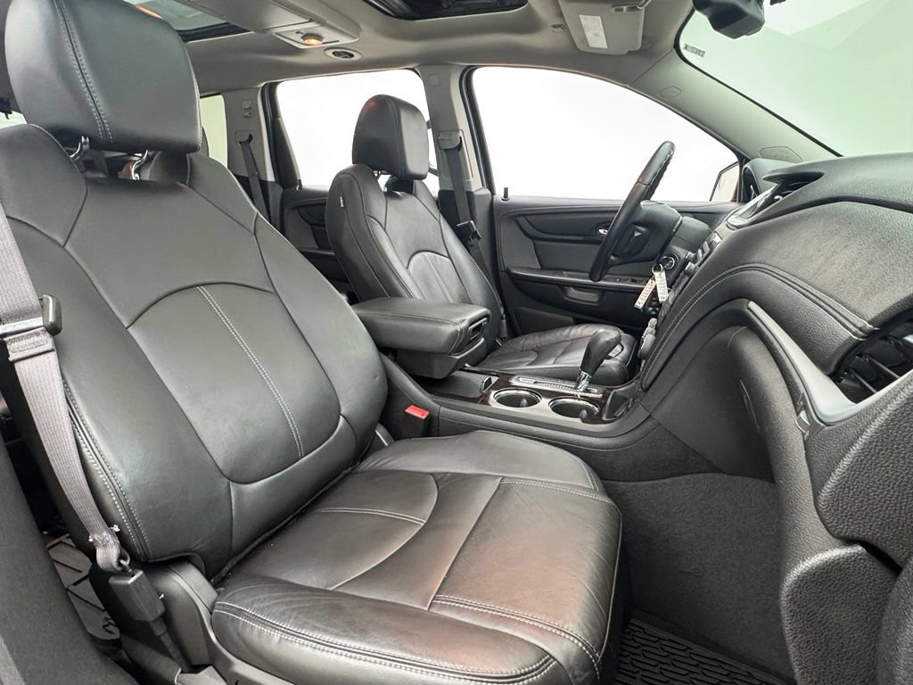 Used 2015 Chevrolet Traverse LT FWD image 31