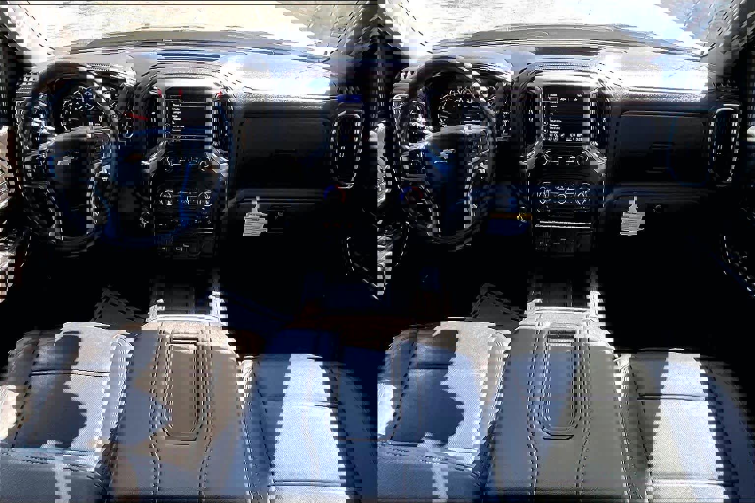 Used 2021 Chevrolet Silverado 1500 LTZ w/ LTZ Premium Texas Edition image 16