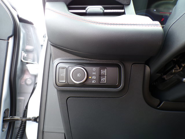 New 2026 Ford Explorer ST-Line image 15