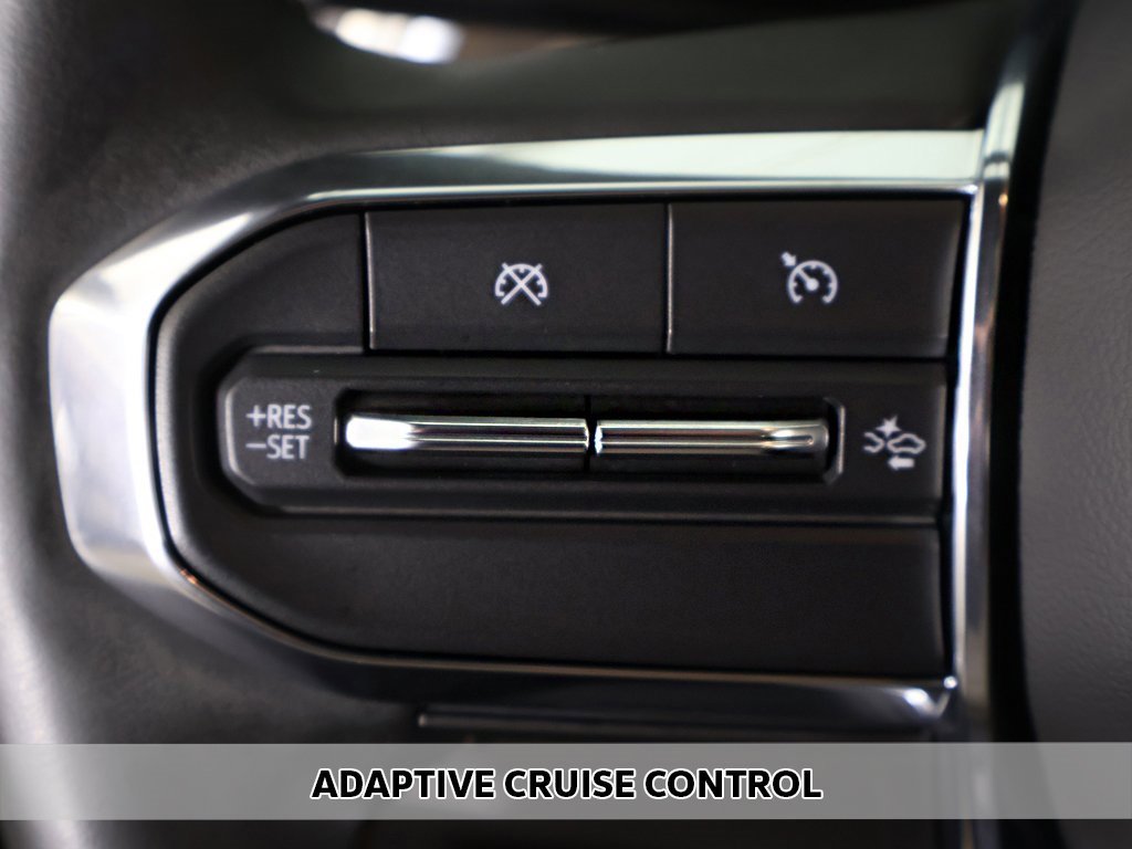 Used 2023 GMC Canyon Denali image 4