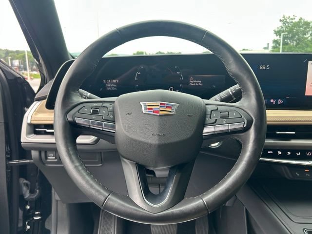 Used 2024 Cadillac XT4 Luxury w/ Cold Weather Package AWD/4WD image 53