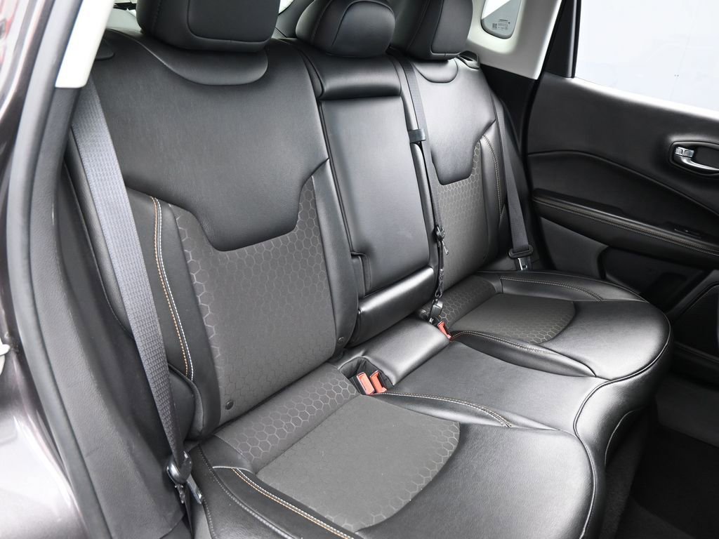 Used 2021 Jeep Compass Latitude image 31