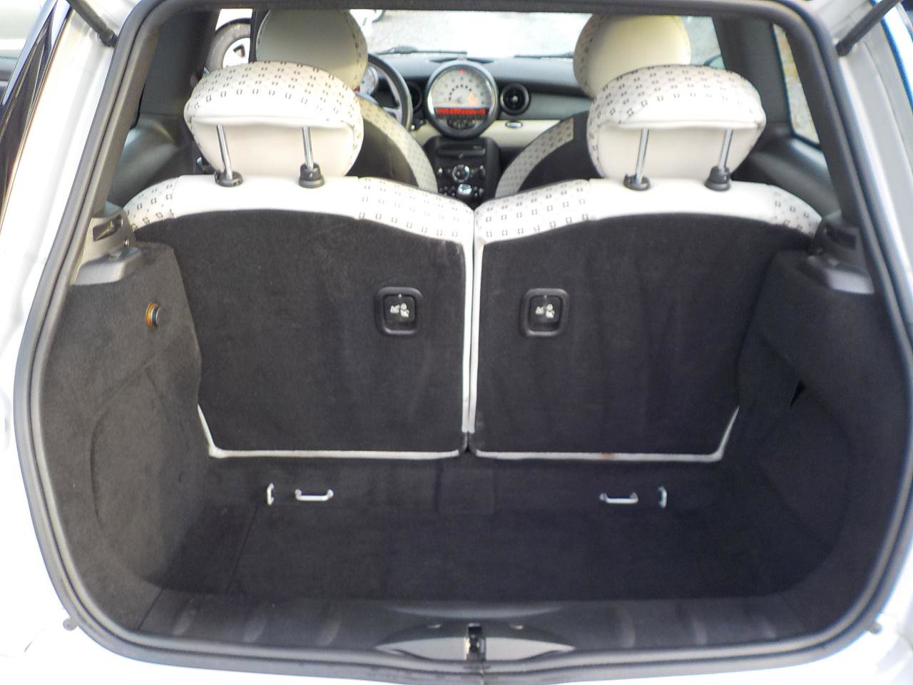 Used 2012 MINI Cooper S image 21